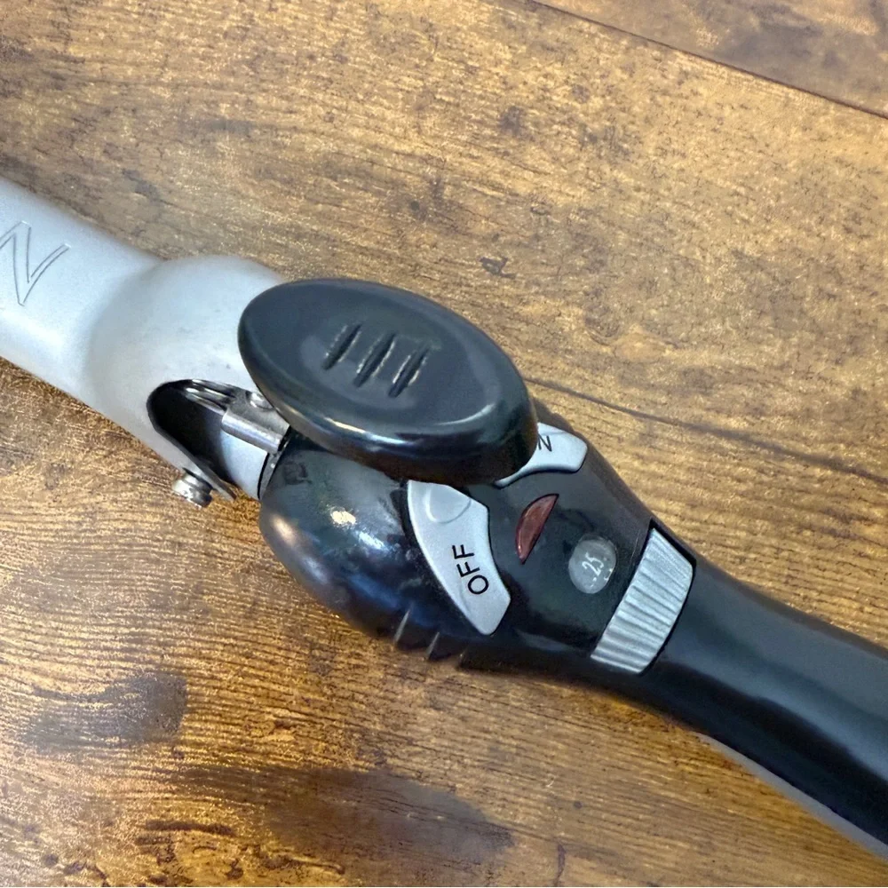 Y2K Revlon Perfect Hair Styling Curling Iron Model RV051 RC51M 1